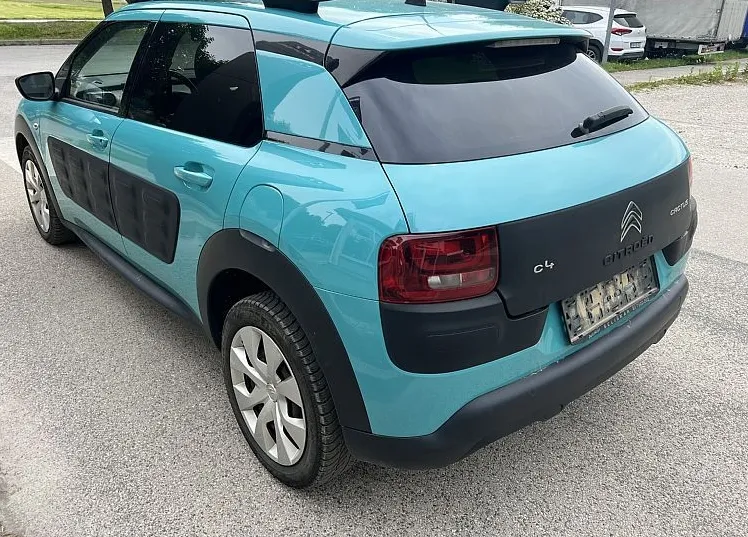 Zunanja slika - Citroën C4 Cactus - 1.2e 82 BVM   1. lastnik    zimske pnevmatike - 5