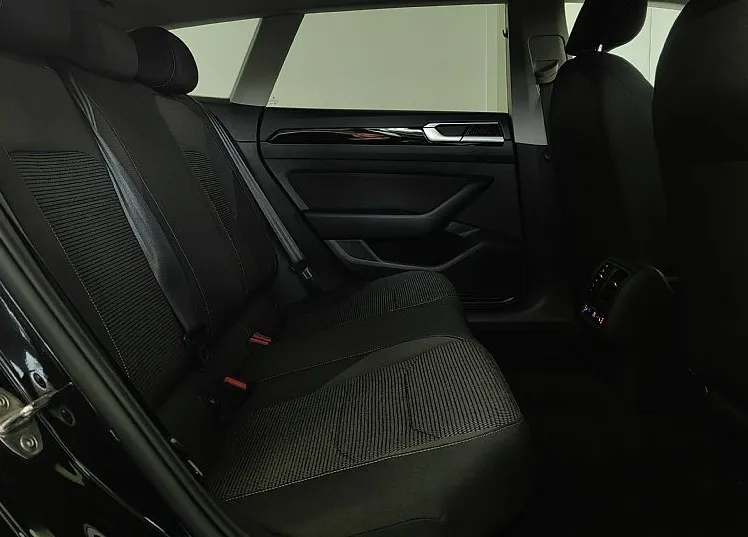 Zunanja slika - Volkswagen Arteon - Shooting Brake 2.0TDI-150KM-DSG-VIRTUAL-FULLED-18C-ACC-117 - 13