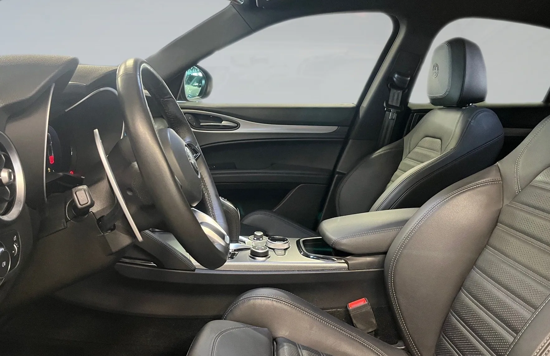 Zunanja slika - Alfa Romeo Stelvio - Q4 2.2 Multijet 210 Veloce Avt. - 7