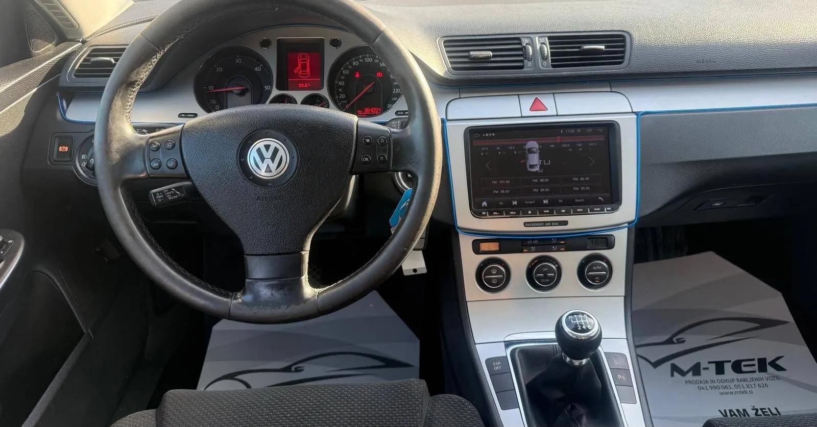 Notranja slika - Volkswagen Passat Variant - 2.0 TDI Comfortline - 8