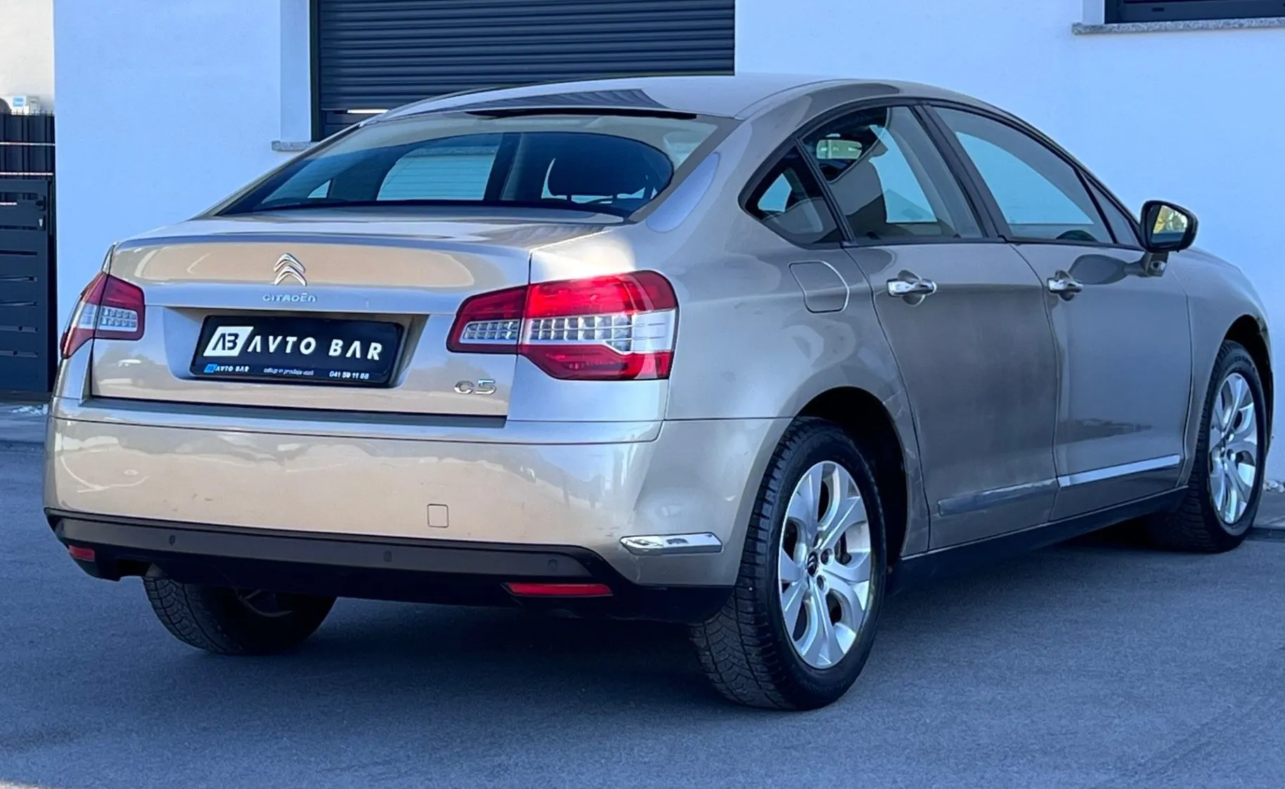 Notranja slika - Citroën C5 - 1.6 HDi+ALU+PDC+KLIMA - 7