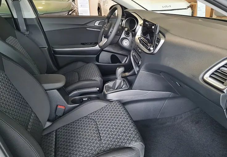 Zunanja slika - KIA Ceed - 1.0 T-GDi LX Champion+ 74 kW - 5