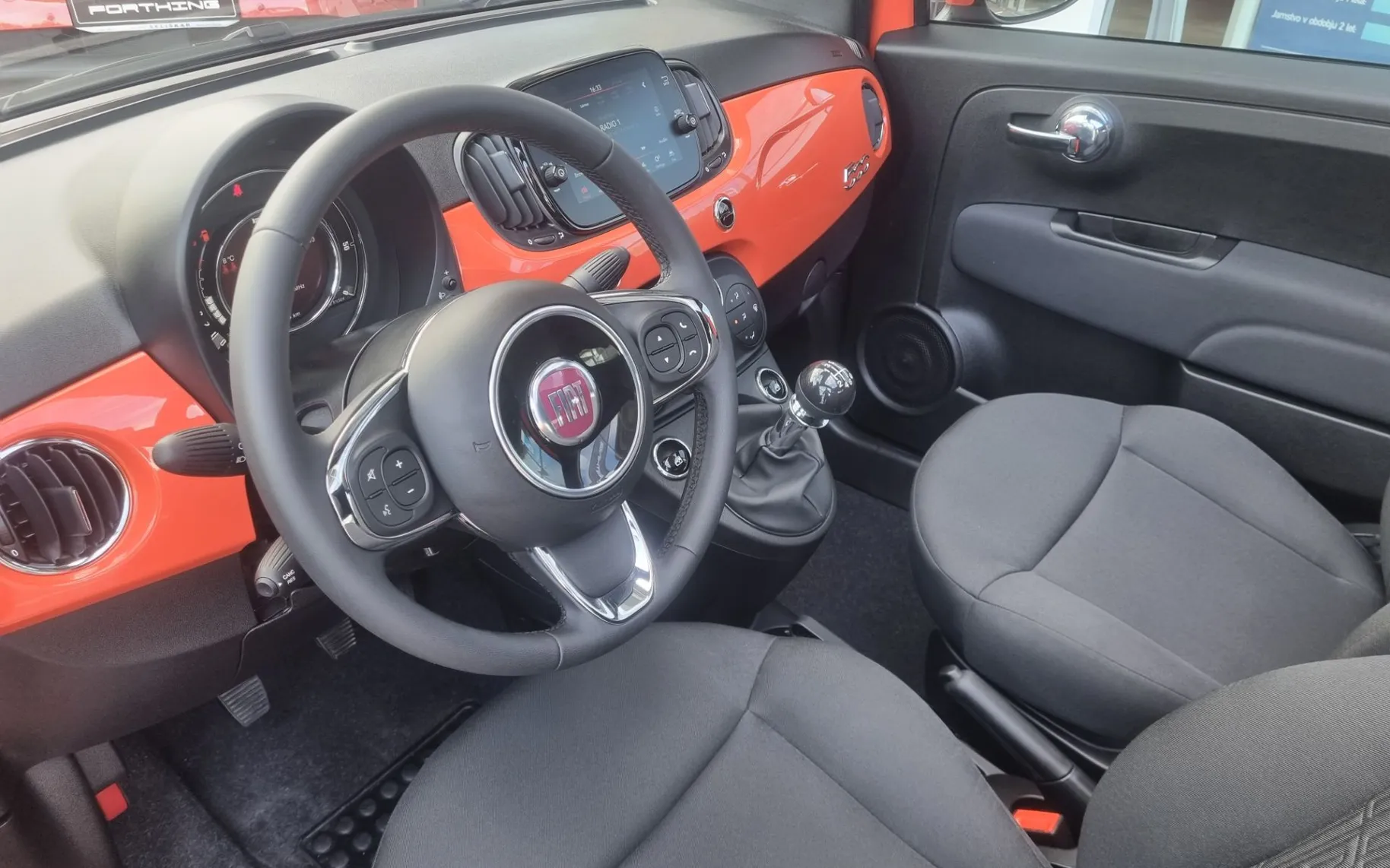 Zunanja slika - Fiat 500C - 500 1.0 MHEV Dolcevita  - SAMO 4.992km - CABRIO - 10
