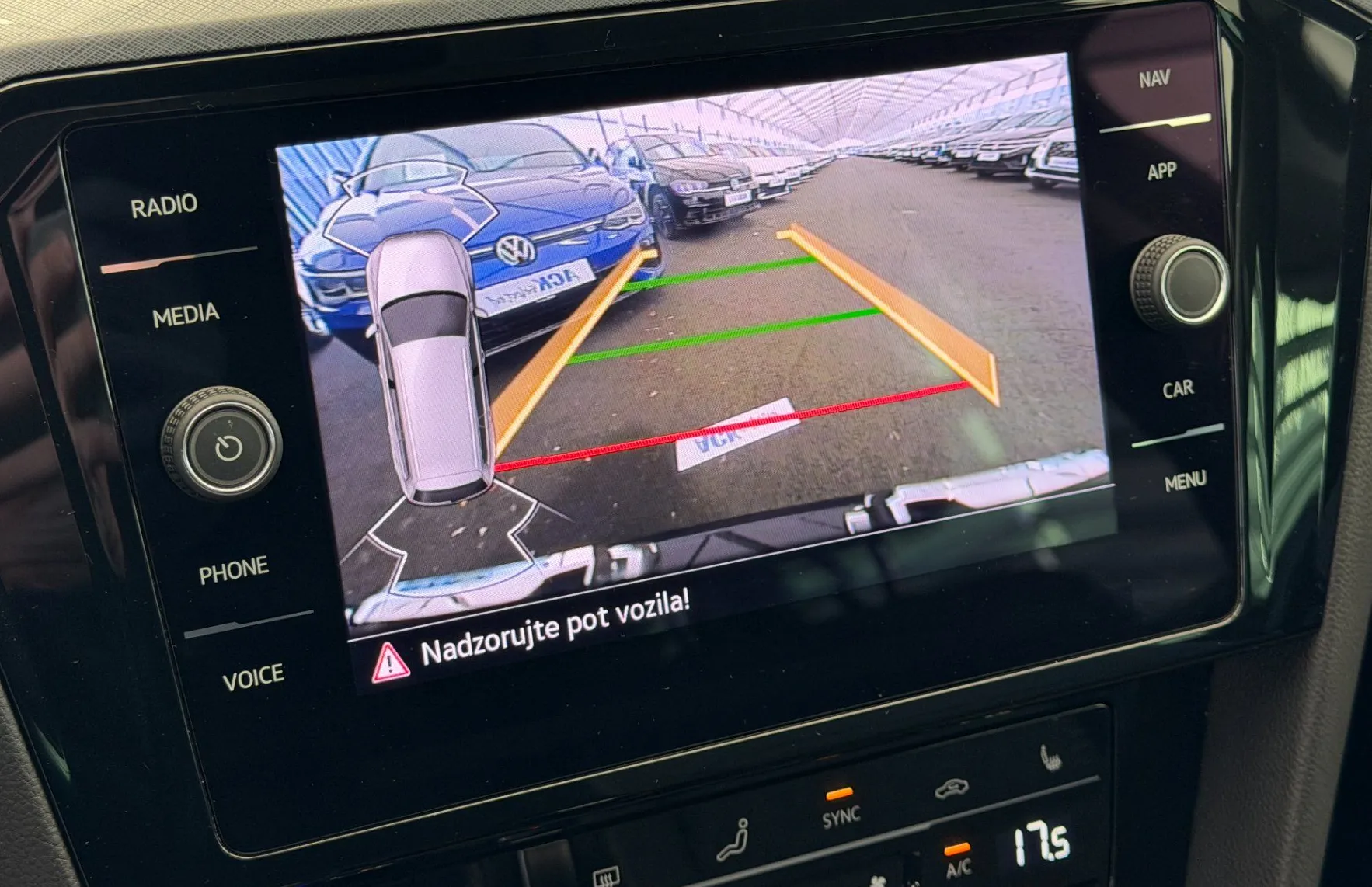 Zunanja slika - Volkswagen Passat - Variant 2.0 TDI Business DSG-MATRIX LED-EL PRTLJAŽNIK - 8