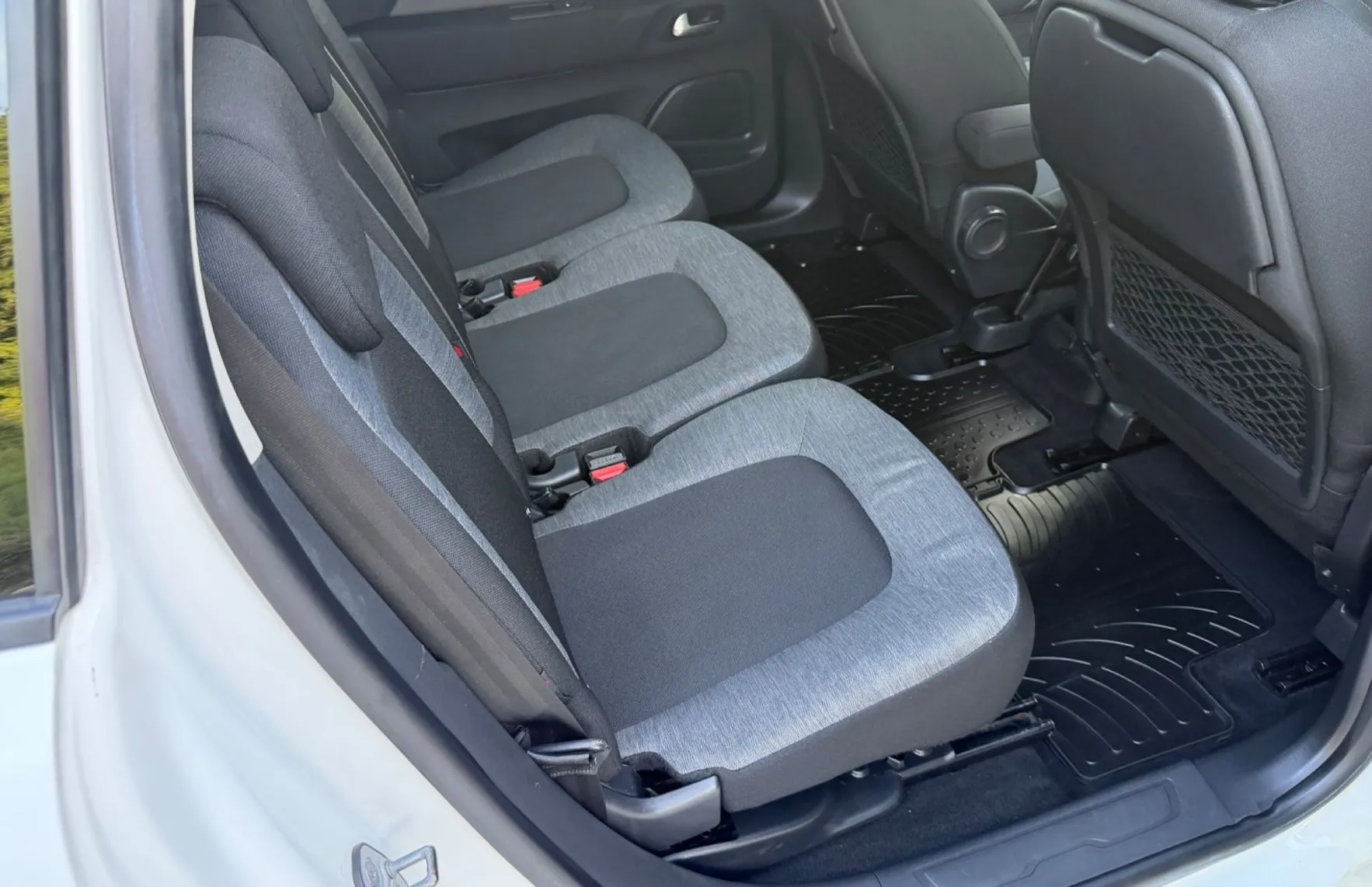 Zunanja slika - Citroën C4 Grand SpaceTourer - 2.0 HDi 163PS EAT8 SLO 1.LASTNIK BI-XENON PR - 15