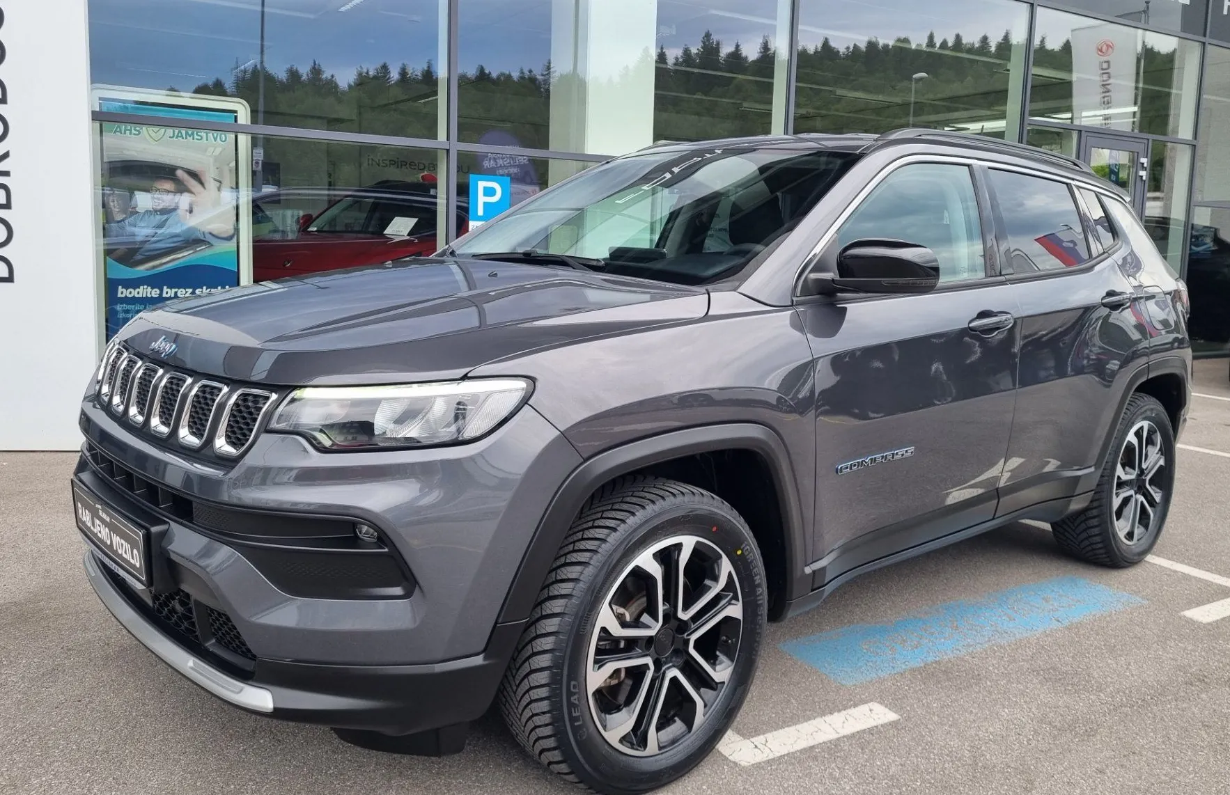 Zunanja slika - Jeep Compass - 4xe eAWD 1.3 PHEV Limited Avtomatik - AKCIJA - 1