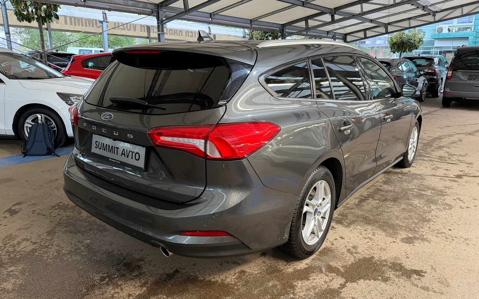 Zunanja slika - Ford Focus - 1.0 - 7