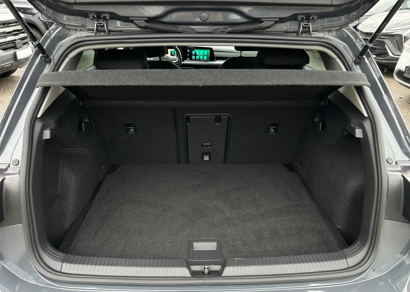Zunanja slika - Volkswagen Golf - 1,5 TSI ACT BMT Life - 18