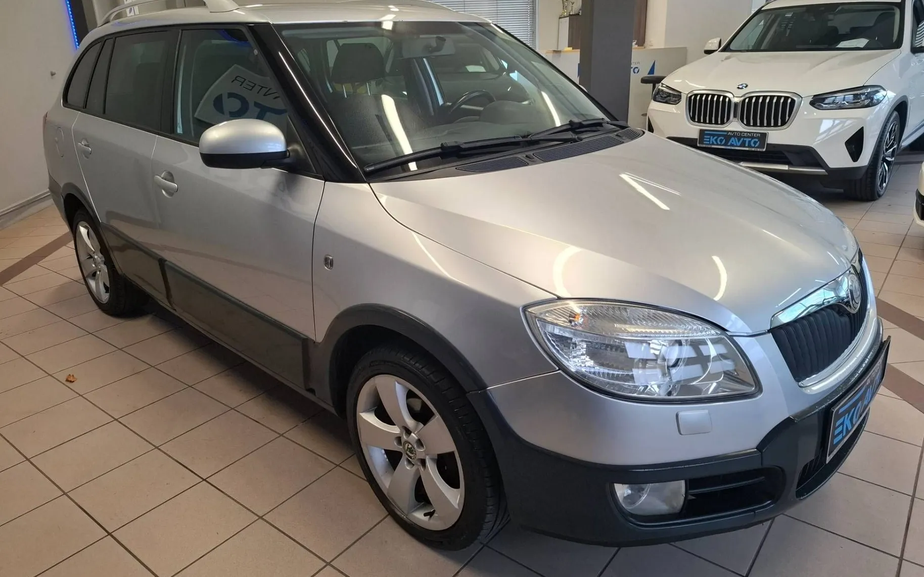 Zunanja slika - Škoda Fabia - Combi 1.6 Scout KREDIT BREZ POLOGA-KOT NOVA - 2