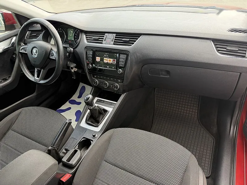 Zunanja slika - Škoda Octavia - 1.6 TDI 81 kW - SLO. - 1. LASTNIK - - 9