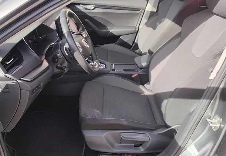 Zunanja slika - Škoda Octavia - Combi 2.0 TDI Ambition -16- - 5