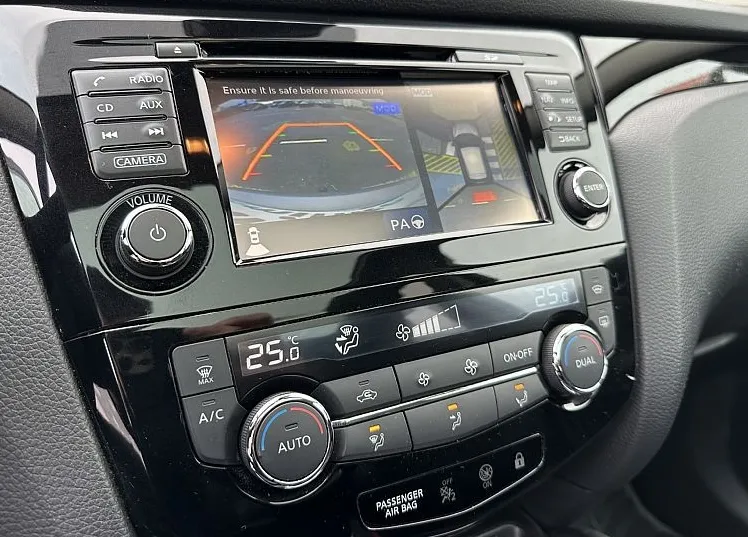 Zunanja slika - Nissan Qashqai - 1.5 DCI TEKNA - 2.LASTNIK - TOP OPREMA - 9