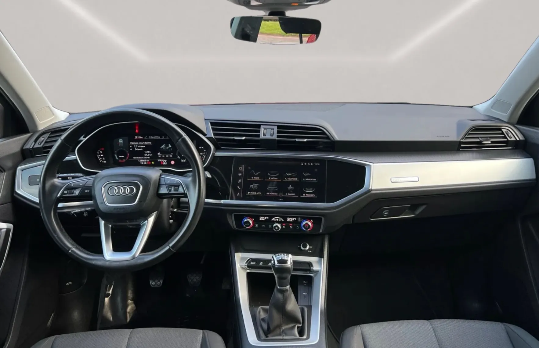 Zunanja slika - Audi Q3 - 35 TFSI od 1 lastnika 1 letna garancija - 9