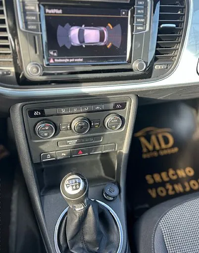 Zunanja slika - Volkswagen Beetle - 1.2TSI BMT-PANO-6PRESTAV-SLO-1LASTNIK-80.000KM - 11