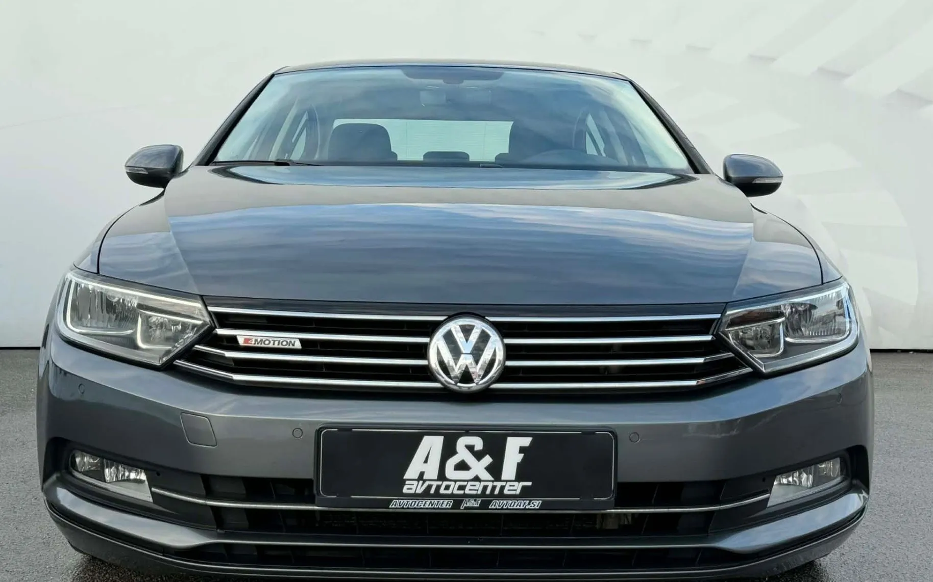 Zunanja slika - VW Passat - 2.0 TDI-4X4 POGON-H LINE-LIZING ZA TUJCE-NAVI- - 2