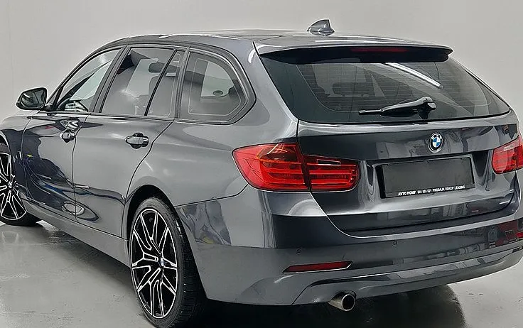 Zunanja slika - BMW Serija 3 - Touring: 318d-AUT-XENON-NAVI-GR.SED-2X DIG KLIMA- - 4