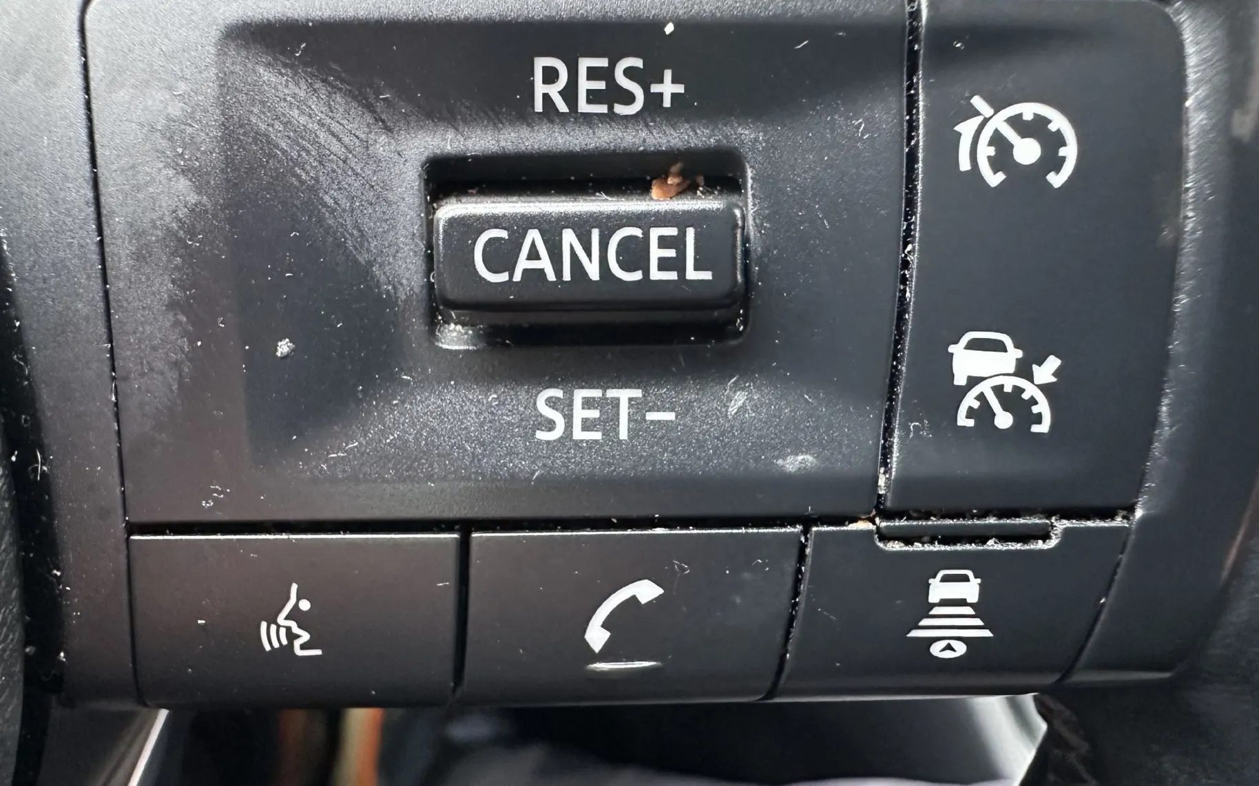 Notranja slika - Nissan Qashqai - CROSSOVER 1.3MHEV 140.NAVI.ACC.KAMERA.LED.BENCIN - 10