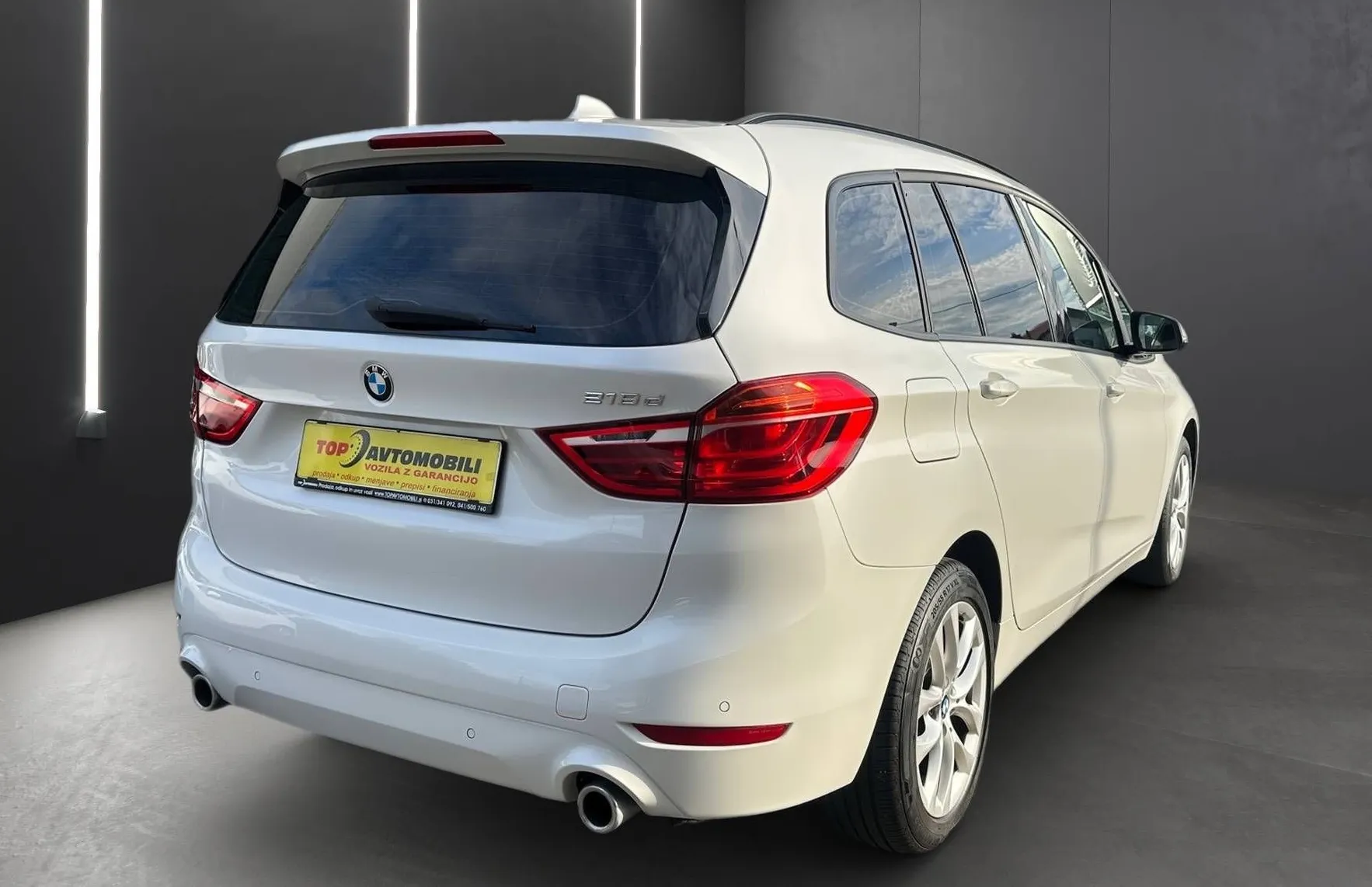 Zunanja slika - BMW Serija 2 - Gran Tourer: 218d 1LASTNIK 7SEDEŽEV NAVI PDC TEMPOMAT TO - 8