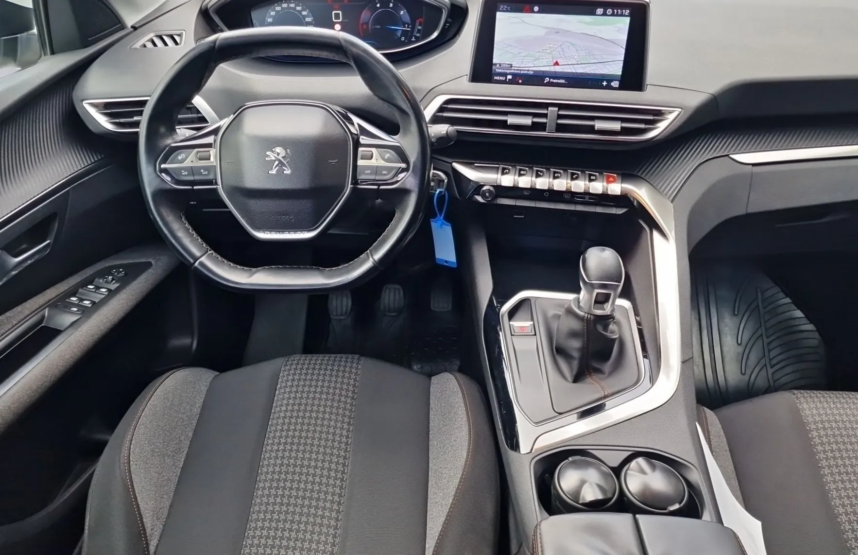 Zunanja slika - Peugeot 3008 - 1.6 HDI - 10