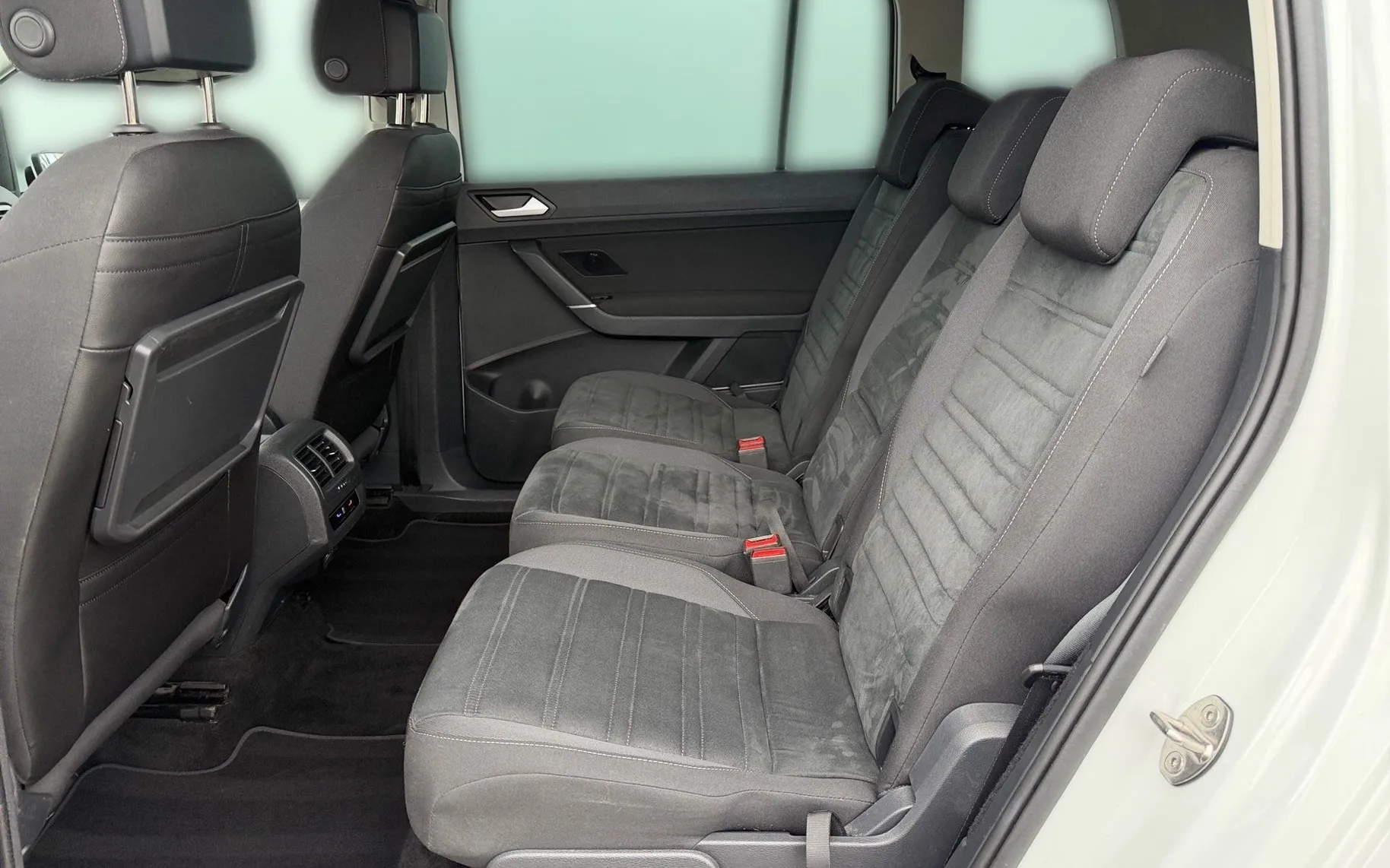 Notranja slika - Volkswagen Touran - 2.0 TDI BMT Family DSG Kamera - Virtual... - 11
