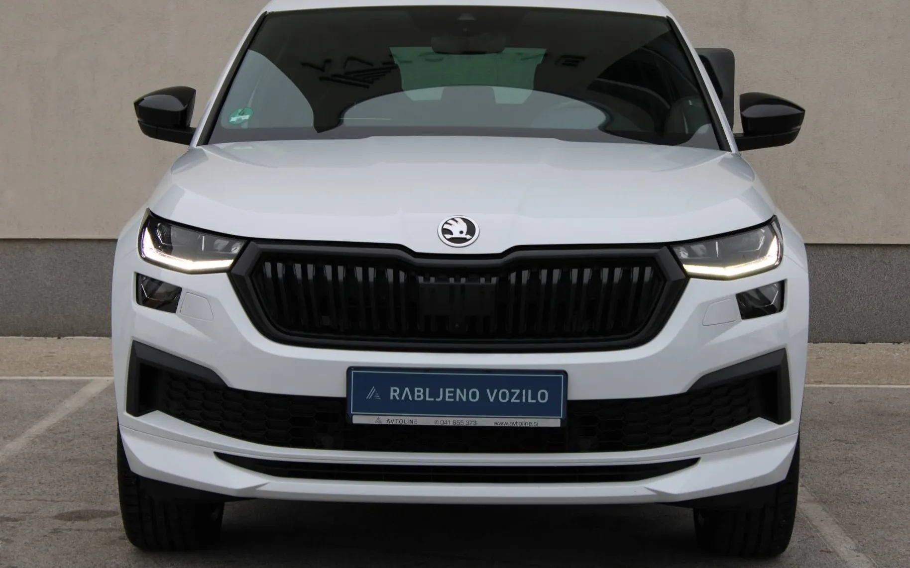 Zunanja slika - Škoda Kodiaq - Sportline 2.0TSI 4X4 DSG WEBAST KAM360 DCC CANTO - 4