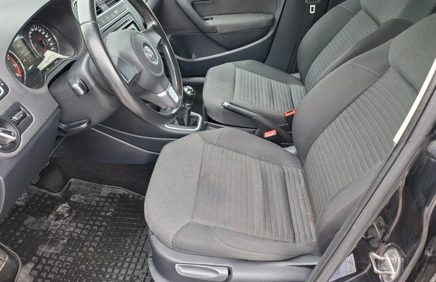 Zunanja slika - Volkswagen CrossPolo - 1.2 TSI - 7