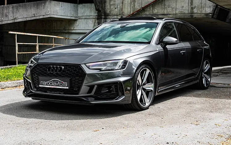 Zunanja slika - Audi RS4 Avant - 2.9 TFSI - Keramika - B O - 20COL - Matrix - 3