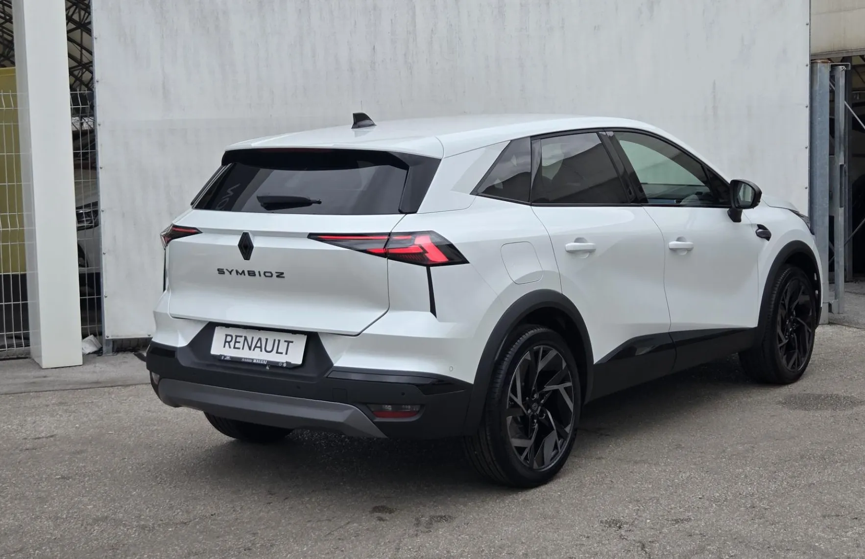 Zunanja slika - Renault Symbioz - Esprit Alpine TCe 140 +Virtual+El. Prtljažnik - 5