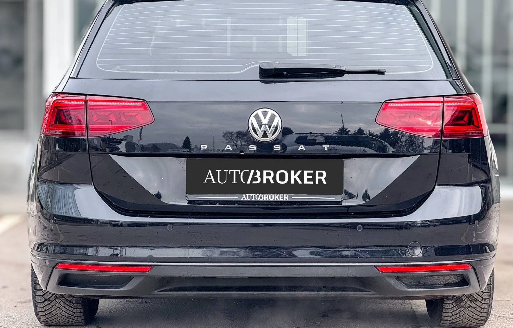 Zunanja slika - VW Passat - Variant 2.0 TDI Business avt. LED matrix Navi kamera DAB - 5