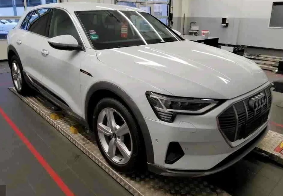 Zunanja slika - Audi e-tron - quattro 50 electric 230kW.NEMŠKI+4ALU.KAMERA.LED - 5