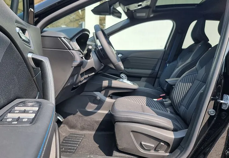 Zunanja slika - Renault Captur - Esprit Alpine TCe 160 Aut+Panorama+Paket Zima - 7