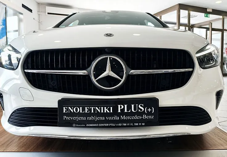 Zunanja slika - Mercedes-Benz B-Razred - 180 DCT URBAN PRO-KAMERA-DAB-17 COL-GRETJE-VIDEO - 3