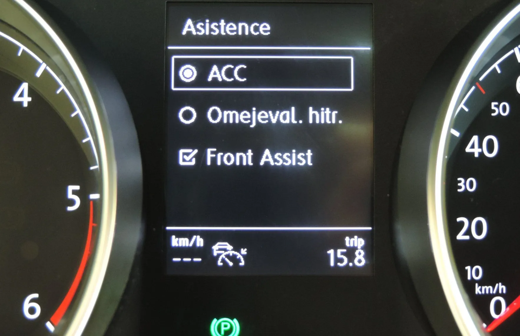 Zunanja slika - VW Touran - 2.0 TDI BMT  DSG KAMERA-ACC - 17