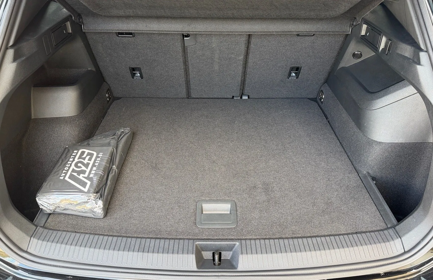 Zunanja slika - VW Tiguan - 1.5 eTSI DSG R-Line Black Style-Comfort Plus-SLO.. - 8