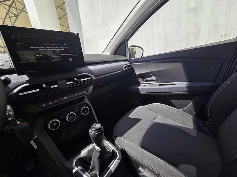 Zunanja slika - Dacia Sandero - Expression 1.0TCe + vzvratna kamera+vinjeta - 12