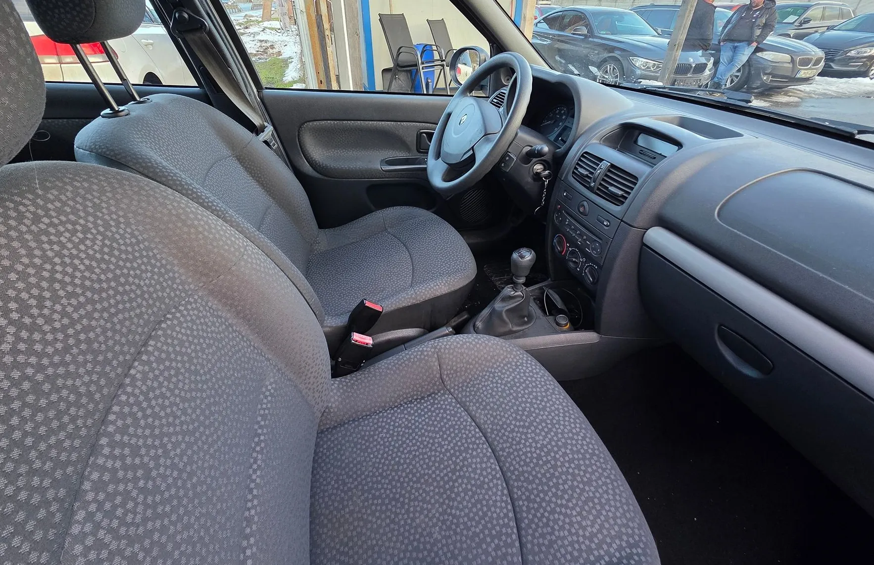Zunanja slika - Renault Clio - STORIA Authentique 1.2 16v 5V KLIMA-SLOVENSKI - 10