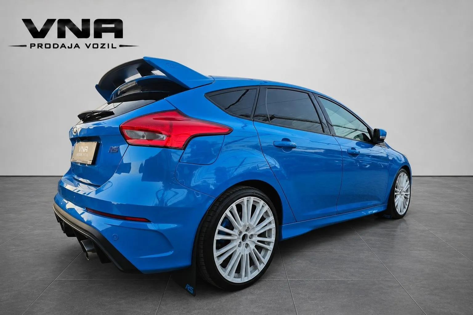Zunanja slika - Ford Focus - 4x4 2.3 EcoBoost RS |BLUE|KAMERA|SONY|REMUS|TOP| - 6