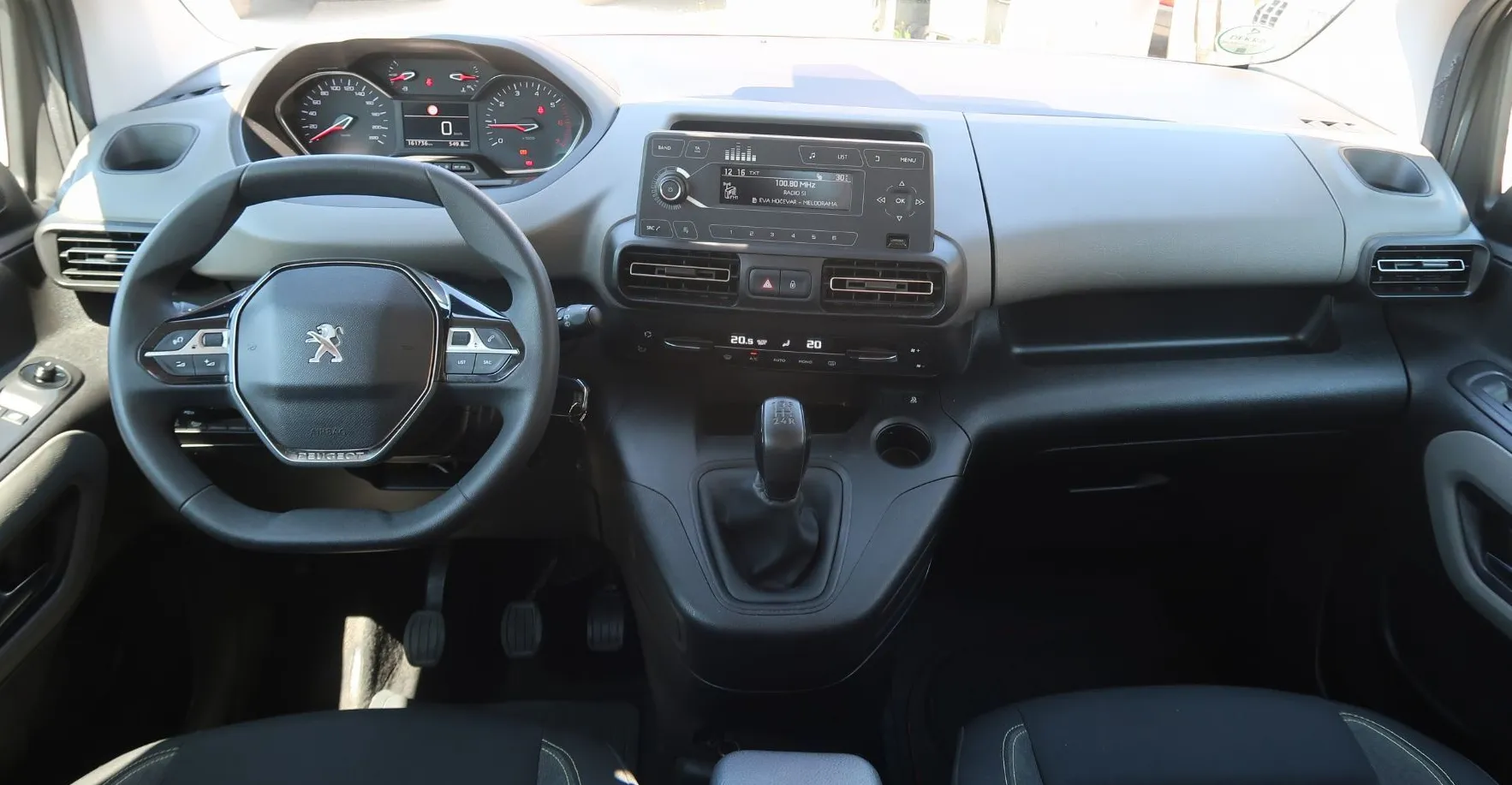 Zunanja slika - Peugeot Rifter - 1.5 BLUEHDI 100 ACTIVE PACK-PDC-AVTOMATSKA KLIMA - 11