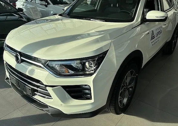 Zunanja slika - SsangYong Korando - 1.5 T-GDI Premium 4WD M T - 7