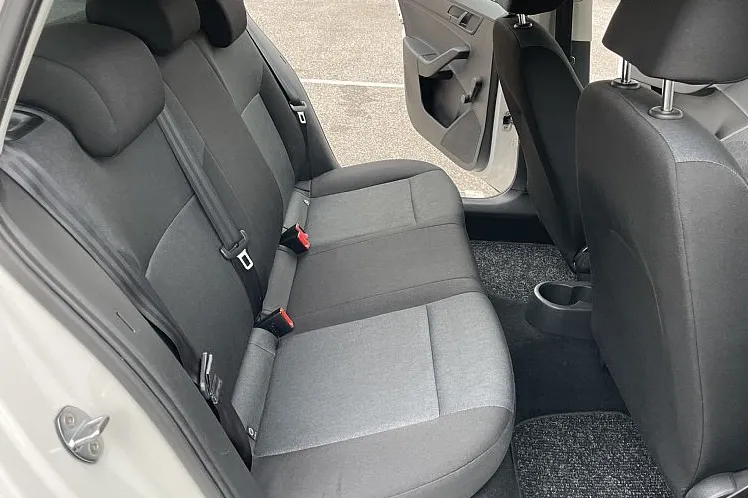 Zunanja slika - Škoda Rapid - 1.2 TSI ACTIVE - 9