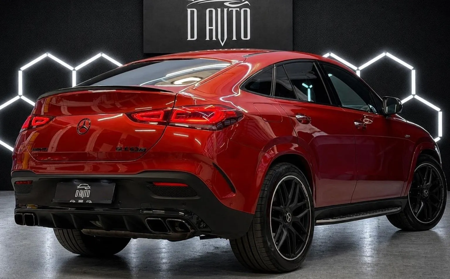 Notranja slika - Mercedes-Benz GLE coupe - 53 AMG 4MATIC | MAX OPREMA | 63 AMG LOOK - 7
