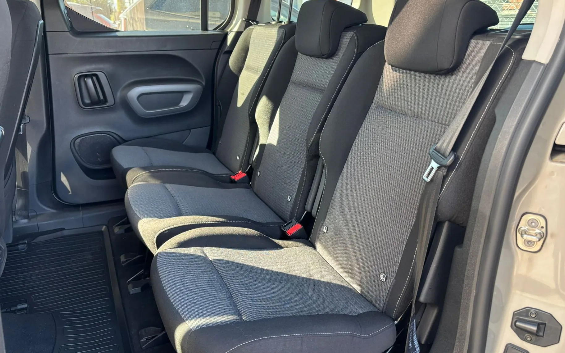 Zunanja slika - Toyota Proace - City Verso 1.2 SLO-1.LAST.-PDC-KAMERA-TEMPOMAT - 7
