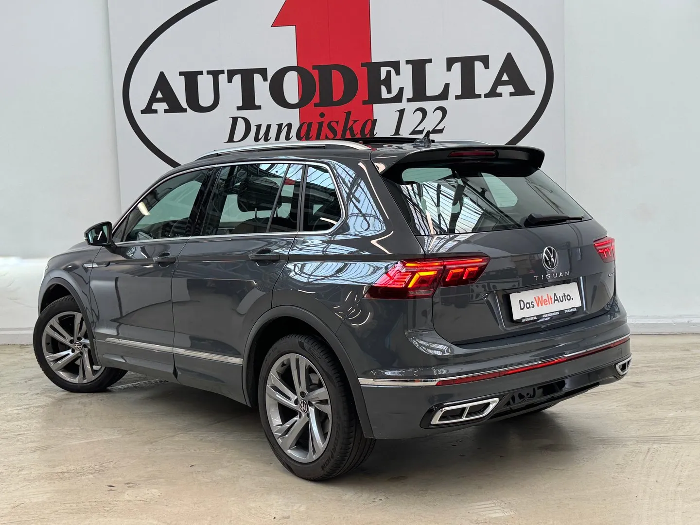 Zunanja slika - Volkswagen Tiguan - R-Line 2.0 TDI 4M DSG - 4