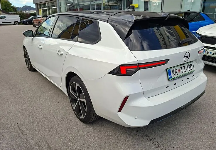 Zunanja slika - Opel Astra - Sports Tourer 1.2 Turbo GS Avt. 130KM - 3