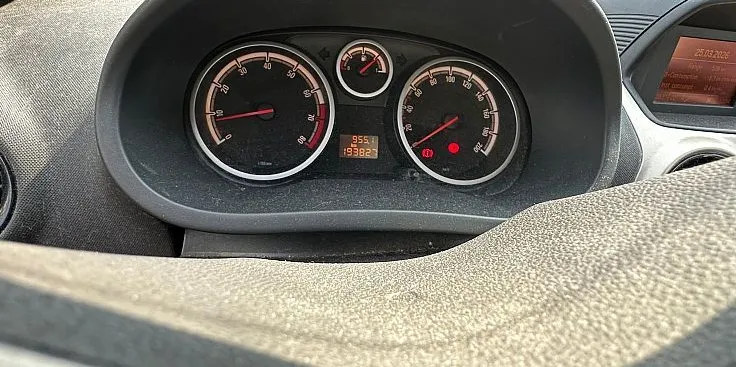 Zunanja slika - Opel Corsa - 1.4 16V + 66kw + UPORABNA + UGODNO - 7