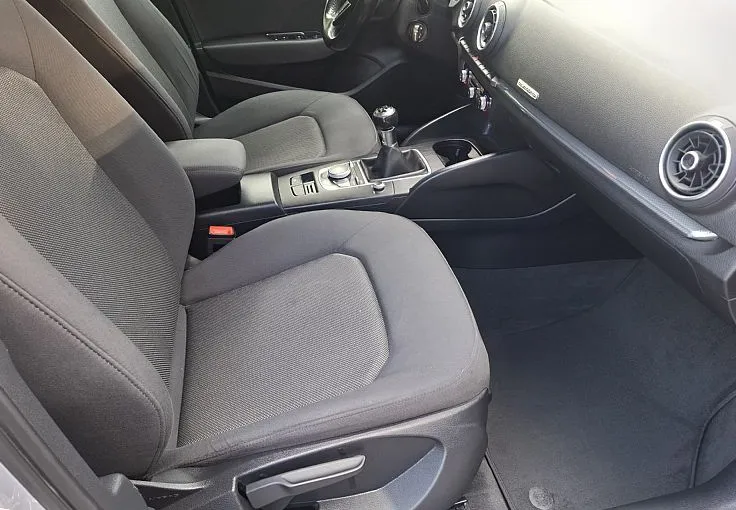 Zunanja slika - Audi A3 - 2.0 TDI quattro Design 110kW .LED.NAVIPRO.KLIMATRO - 9
