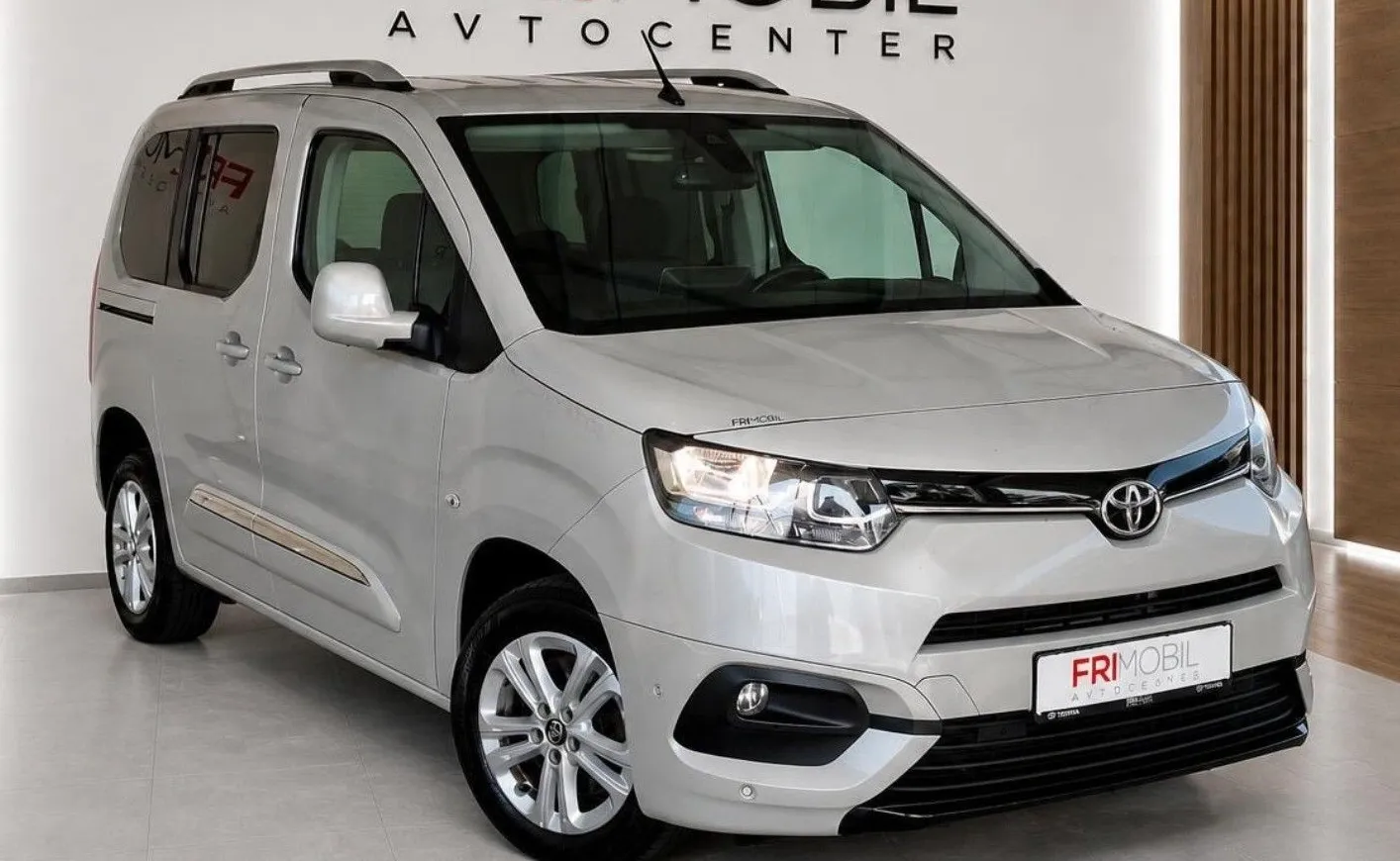 Zunanja slika - Toyota Proace - City Verso L1 1.5 D4-D Venture •Slovensko vozilo• - 2