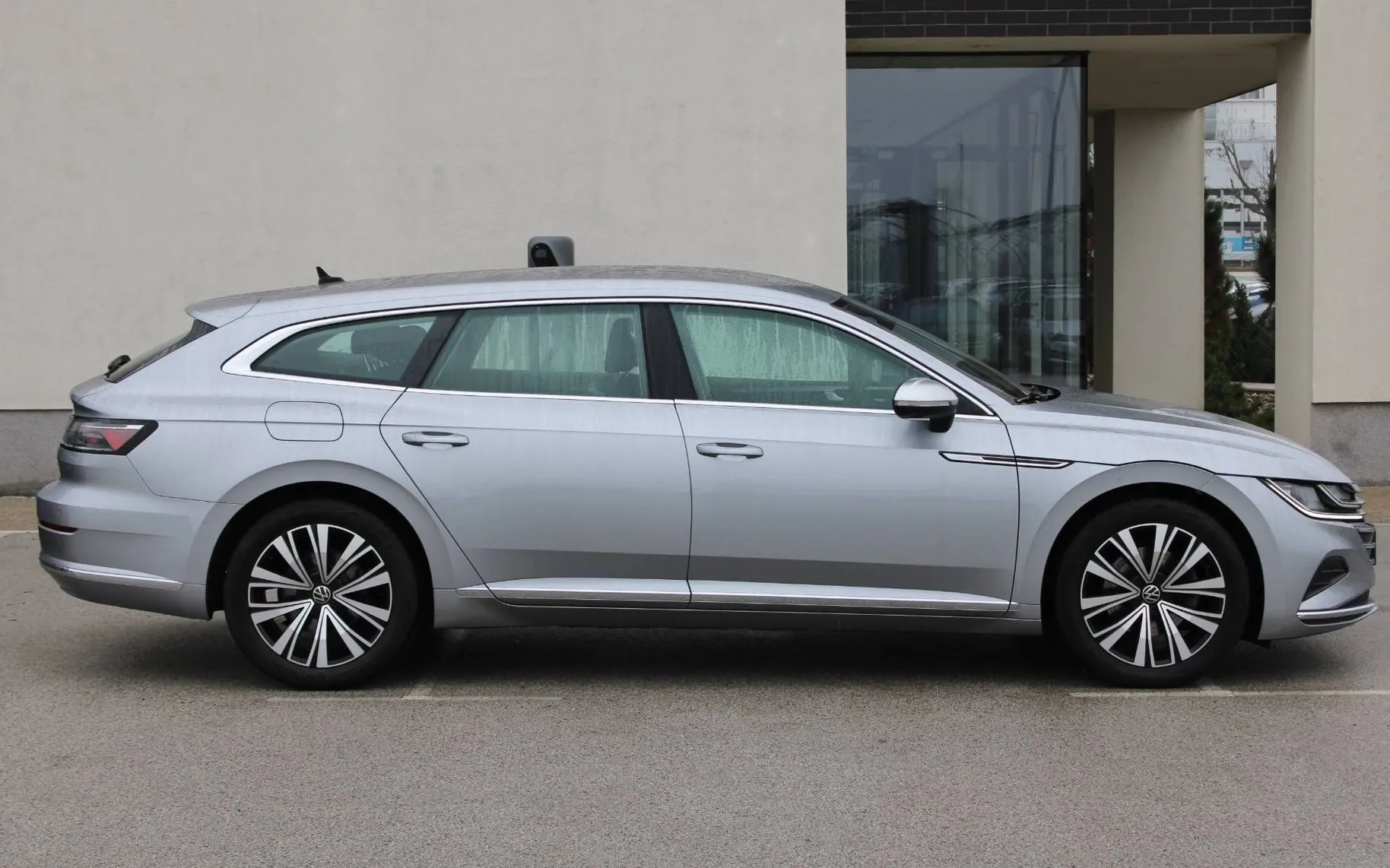 Zunanja slika - VW Arteon - Shooting Brake 2.0 TDI avt. 110kW Elegance ACC KAM360 LED - 6