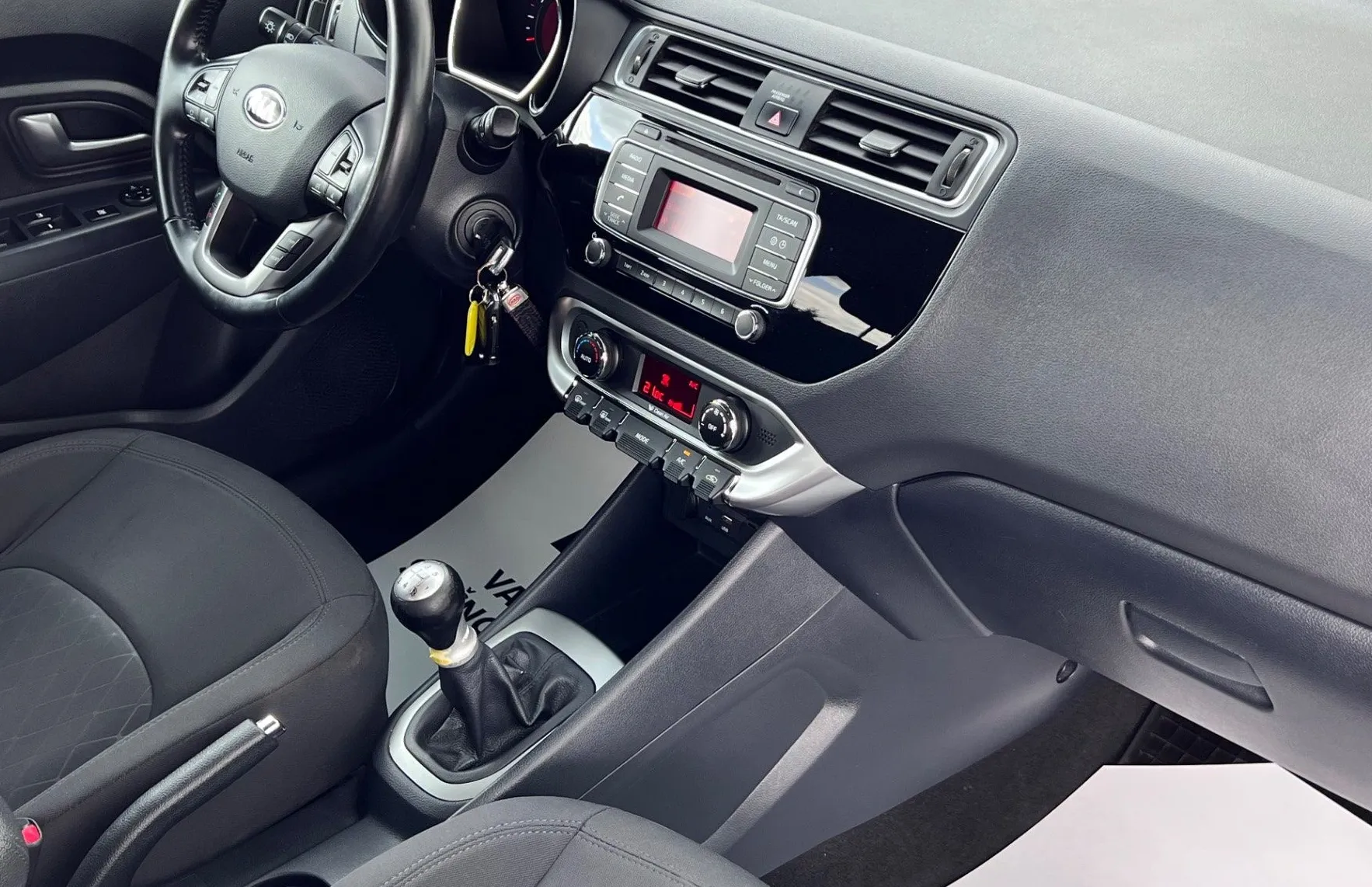 Zunanja slika - KIA Rio - 1.25 CVVT+SLO+ALU+PDC... - 16