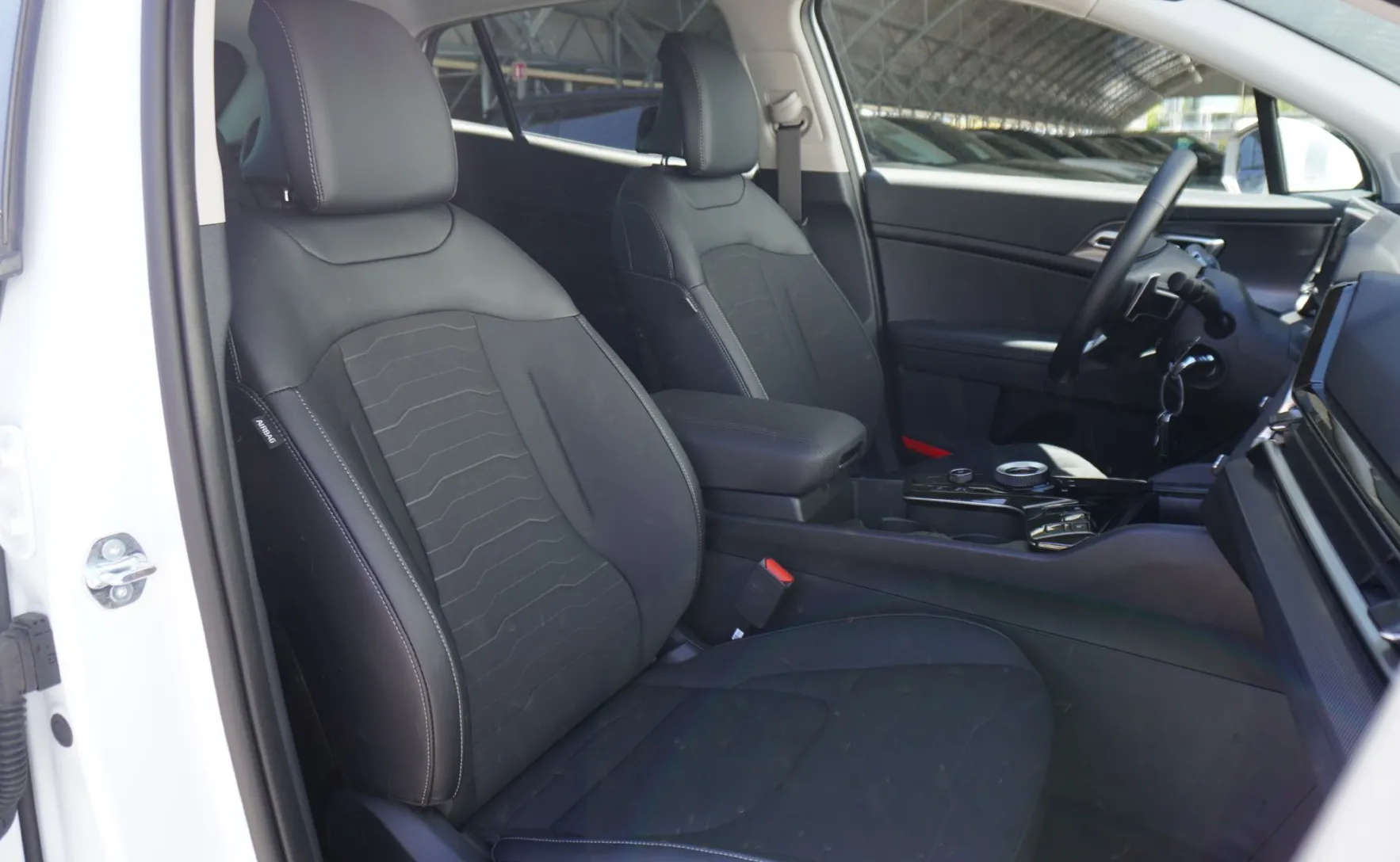 Zunanja slika - KIA Sportage - 2WD 1.6 T-GDI MHEV ISG DCT Style+ - 8